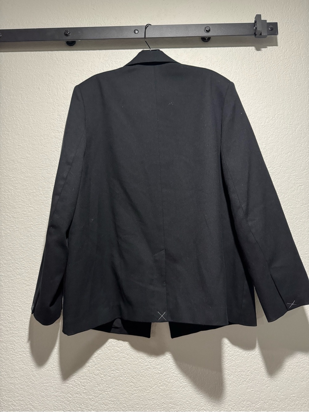 ALO Blazer - Picture 2 of 4